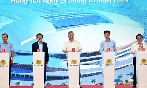 Tổng Bí thư Tô Lâm dự lễ khởi công xây dựng sân vận động hiện đại nhất Việt Nam