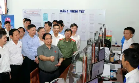 Thủ tướng kiểm tra bệnh viện chậm tiến độ, nhà ở xã hội ở Cần Thơ