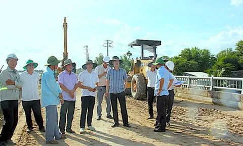 Lãnh đạo Đồng Tháp thúc tiến độ dự án ĐT.857, tuyến tránh Cao Lãnh và bến phà An Phong - Tân Bình