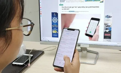 Nhận tiền vào tài khoản rồi chuyển đi ngay hoặc rút ra trong thời gian rất ngắn có thể bị nghi liên quan đến lừa đảo