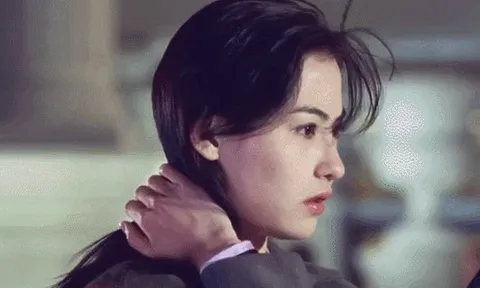 Lộ diện người đàn ông "gia trưởng" đang kiểm soát Trương Bá Chi
