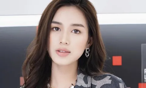 Thái độ của Hoa hậu Đỗ Hà giữa lúc hôn nhân bị quấy phá