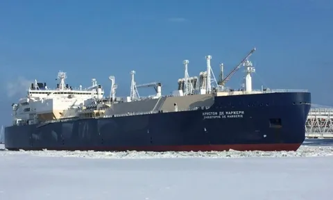 Dự án LNG gần 20 tỷ mét khối/năm từng bị 'đóng băng' của Nga nay hoạt động bình thường, hàng được bán ở nơi phương Tây không thể can thiệp