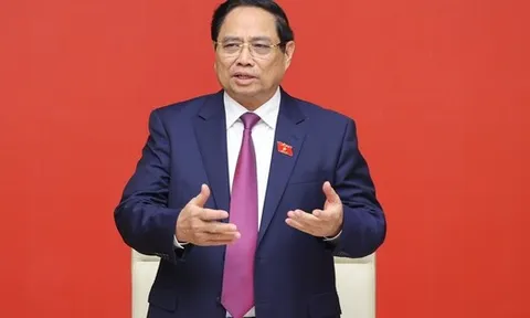 Thủ tướng chỉ đạo "nóng" về siêu dự án đường sắt hơn 8 tỷ USD đi qua 6 tỉnh, thành