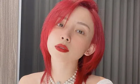 Tóc Tiên bất ổn