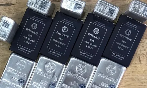 Giá bạc quay đầu giảm sau khi bất ngờ tăng vọt
