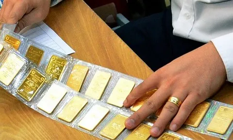 Giá vàng hôm nay 30-10: Vàng thế giới giảm phiên thứ 3 liên tiếp