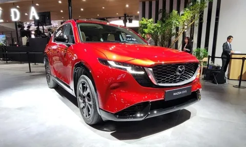Mazda CX-5 đời mới lần đầu xuất hiện, chờ ngày về Việt Nam