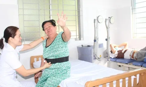 Điều gì đang xảy ra với hệ thống y tế cơ sở ở TPHCM?