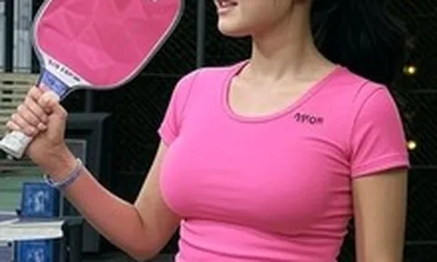 Sa đà vượt mức pickleball, tôi dính phải "cái bẫy vô hình", tiền bạc không cánh mà bay