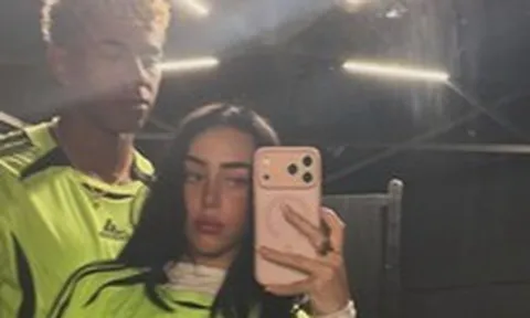 Lamine Yamal bỏ tập đi chơi với bạn gái