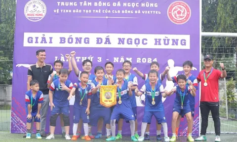 Bước ngoặt đào tạo bóng đá trẻ