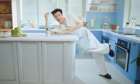 HIEUTHUHAI ấp ủ giấc mơ mở tiệm cơm gà cùng “Người bí ẩn”