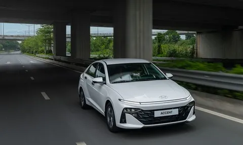 Nhận ưu đãi tối đa 64 triệu, có nên mua Hyundai Accent ngay hay đợi thêm?