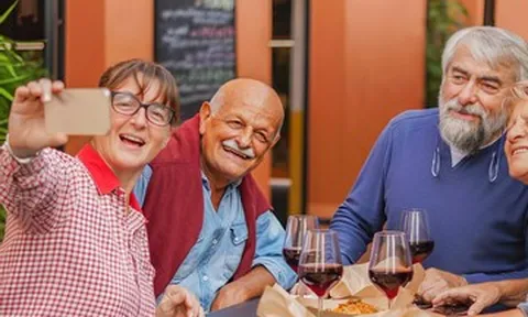 Bỏ 500 triệu mỗi năm ‘mua’ tuổi thọ, bùng nổ làn sóng kinh doanh ‘trường sinh’