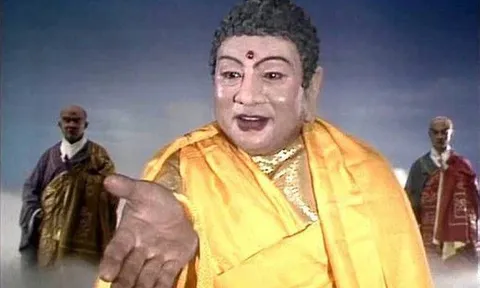 5 pháp bảo Phật Tổ trao cho Quan Âm tìm người thỉnh kinh lợi hại tới đâu?