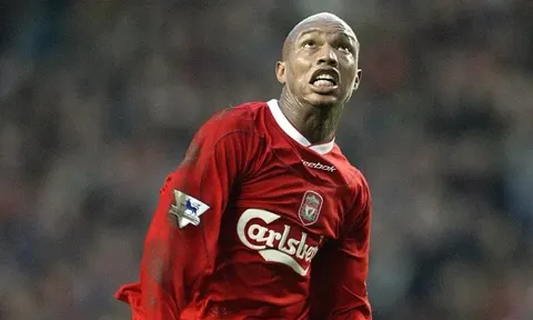 Ngó lơ con gái, cựu sao Premier League đối diện nguy cơ ngồi tù