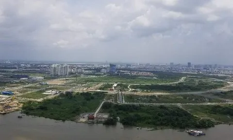 Giá đất tăng "sốc" sẽ gây nhiều rủi ro cho doanh nghiệp, người dân