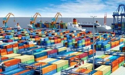 Việt Nam xuất siêu 19,56 tỷ USD sau 10 tháng