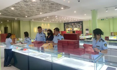 Phát hiện hàng ngàn hộp An Cung ngưu Hoàng Nam Dương nhập lậu