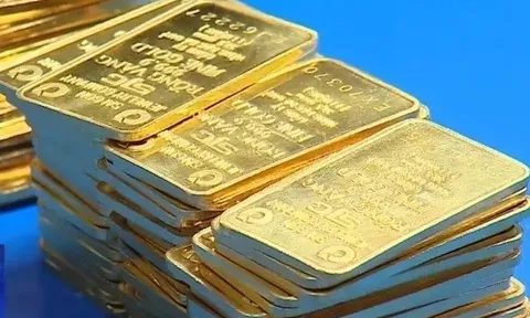 Giá vàng bất ngờ tăng mạnh