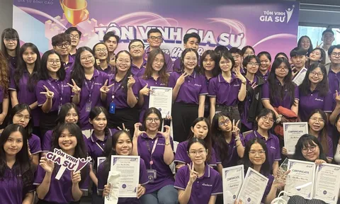 Nghề gia sư - những thầy giáo lặng thầm gieo chữ