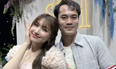 Hoà Minzy làm lộ bạn gái Văn Toàn