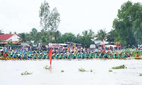 Tôn vinh bản sắc, thắt chặt tình đoàn kết các dân tộc An Giang