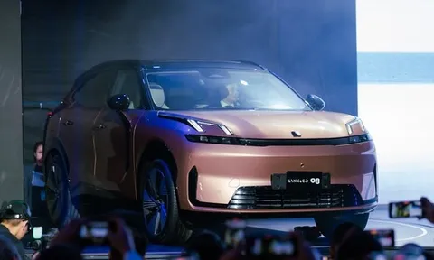 Ngắm mẫu SUV lập kỷ lục Guinness 1.813 km chỉ với một lần sạc và đổ xăng, "cháy hàng" khi về Việt Nam