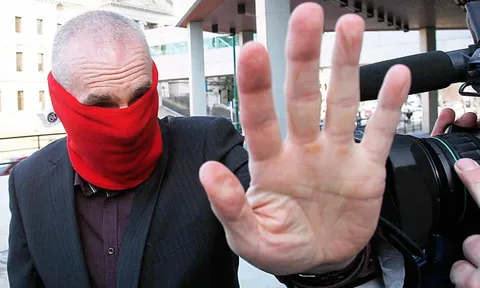 “Bóng ma” ám ảnh: HLV trở thành "kẻ săn mồi" cầm thú, có cầu thủ bị lạm dụng 150 lần ở tuổi 14