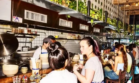 Đến Mỹ với 100 USD, cô gái Việt sở hữu 3 nhà hàng ngon bậc nhất New York