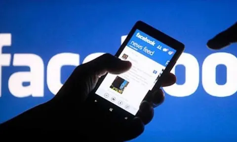 Chủ một doanh nghiệp khóc ròng vì 7 group Facebook "bay màu" chỉ sau một cuộc gọi