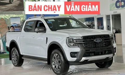 Ford Ranger giảm giá mạnh tại đại lý: Bản Wildtrak, Raptor giảm tới 120 triệu đồng, bản ‘base’ còn rẻ hơn Hilux
