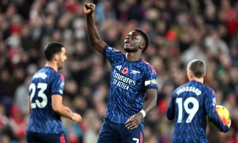 Saka khẳng định Arsenal đang phớt lờ mọi ý kiến bên ngoài