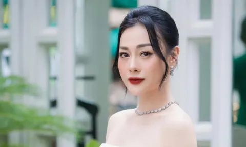 Người duy nhất át vía Phương Oanh