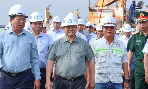 "Bộ não" 3.500 tỷ đồng tại siêu dự án 16 tỷ USD sắp hoàn thành, chuẩn bị cho ngày trọng đại sau 3 năm đón Thủ tướng thị sát