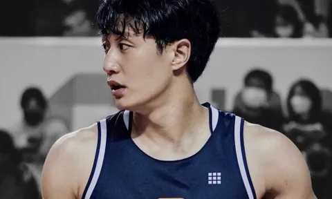 Nam thần bóng rổ bị người yêu cũ tố "ép phá thai", "tấn công tình dục", kiện ngược đàng gái tống tiền, giờ ra sao?