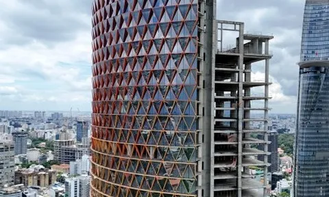 Cận cảnh cao ốc vị trí 'kim cương' được bà Trương Mỹ Lan xin tiếp tục đầu tư