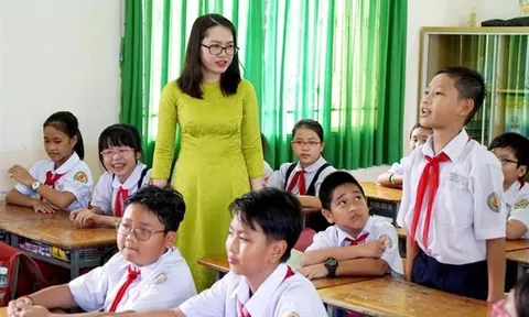 Bộ Nội vụ đề nghị không quy định hệ số lương đặc thù đối với nhà giáo