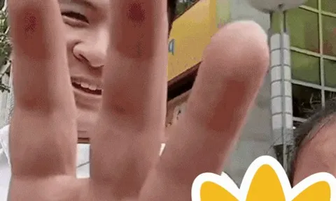 Chủ tịch Đỗ Vinh Quang - chồng Đỗ Mỹ Linh bị người lạ lao vào, dí camera cận mặt: Phản ứng khó tin!