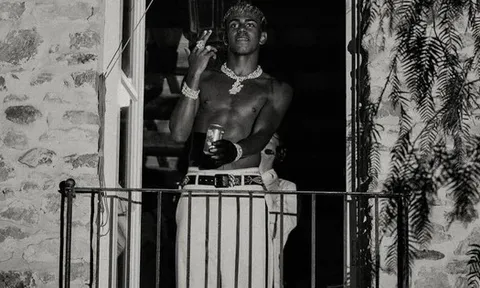 Lamine Yamal sớm nở chóng tàn?