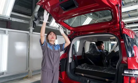 2.500 lao động ở quê tỷ phú Phạm Nhật Vượng có thể nhận lương đến 18 triệu/tháng khi làm việc cho VinFast