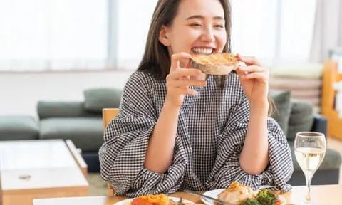 Người ăn bánh mì thường xuyên vào bữa sáng, cơ thể có thể xuất hiện 4 thay đổi “bất thường” này