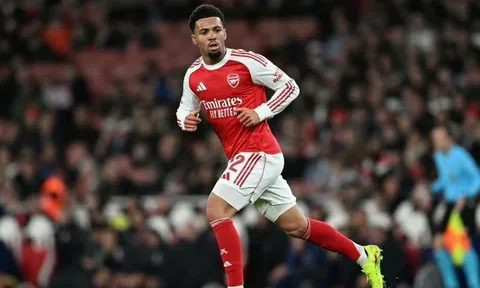Arsenal sẵn sàng để "thần đồng" ra đi