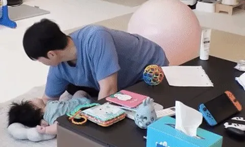 Thiên thần nhí giàu nhất showbiz hiện tại: 10 tháng tuổi đã kiếm được 9 tỷ trong 3 tháng!