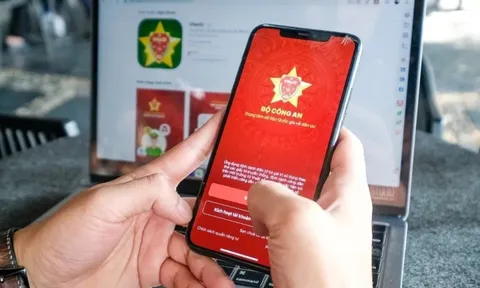 Không cần đi xa, không phải xếp hàng, dịch vụ công mà tất cả người dân đều cần đã có mặt trên VNeID