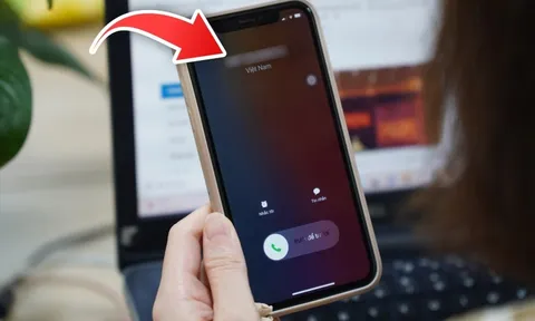 Điện thoại trên tay, tiền vẫn "bốc hơi": Chiêu độc rút sạch tài khoản trong 1 phút