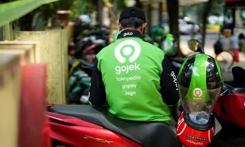 GoTo thay CEO, mở đường sáp nhập lịch sử với đối thủ Grab