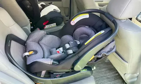 Lo ngại ô tô 'trượt đăng kiểm’ vì thiếu ghế trẻ em