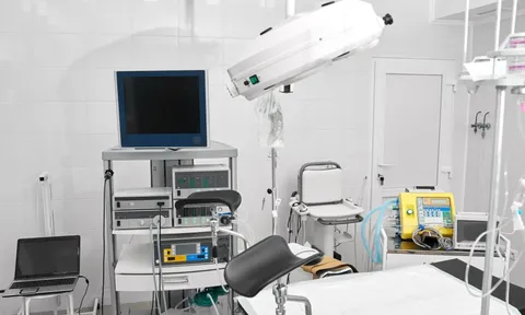 Phân cấp giải quyết một số thủ tục hành chính lĩnh vực thiết bị y tế